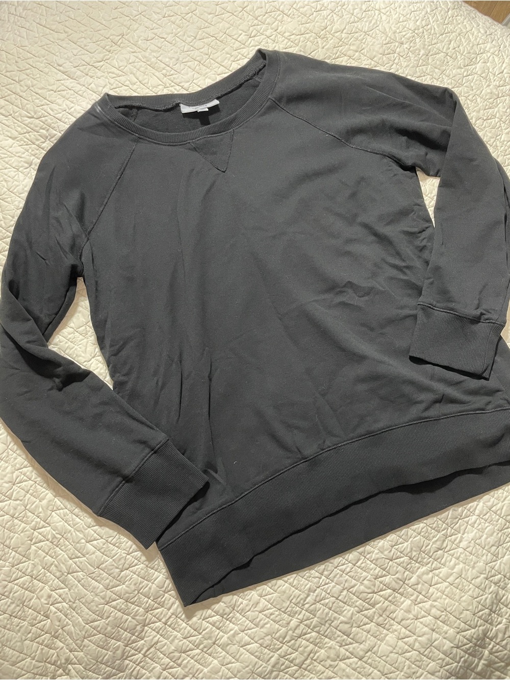Classic Crewneck Sweatshirt - Black
